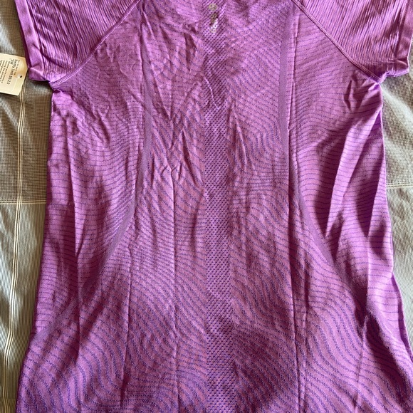 Lululemon Seawheeze Speed Short Sleeve - Picture 2 of 5